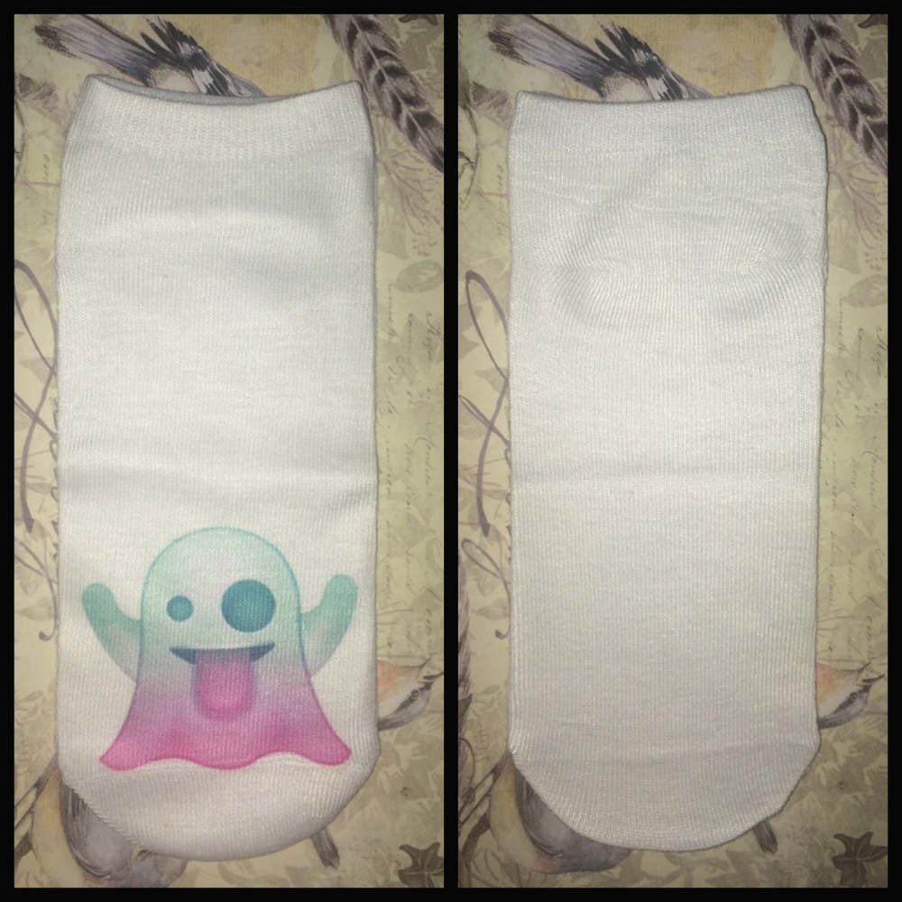 Ghost Ankle Socks